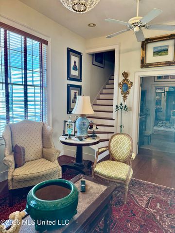 606 State Street, Natchez, MS 39120