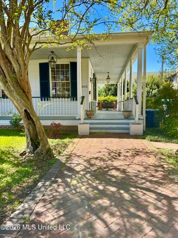 606 State Street, Natchez, MS 39120