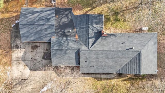 1073 Lyndale Lane, Marilla, NY 14059