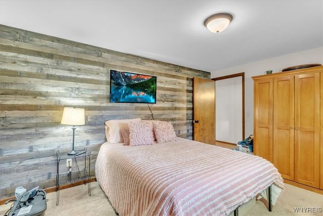 1073 Lyndale Lane, Marilla, NY 14059