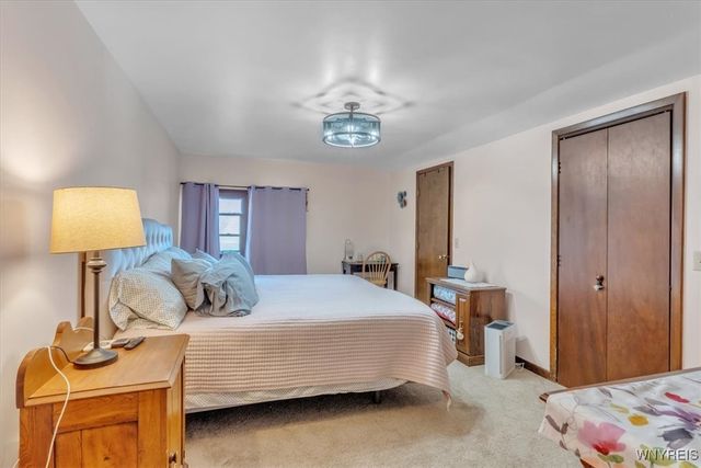 1073 Lyndale Lane, Marilla, NY 14059