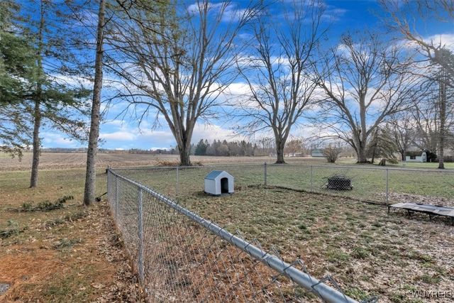 1073 Lyndale Lane, Marilla, NY 14059