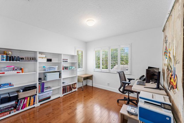 808 SW 7th Avenue, Fort Lauderdale, FL 33315