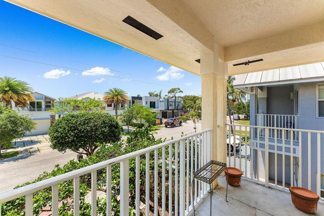 808 SW 7th Avenue, Fort Lauderdale, FL 33315