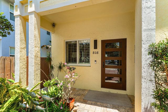 808 SW 7th Avenue, Fort Lauderdale, FL 33315