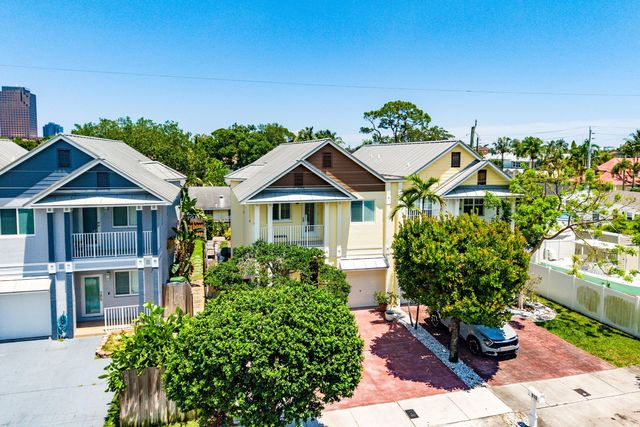 808 SW 7th Avenue, Fort Lauderdale, FL 33315