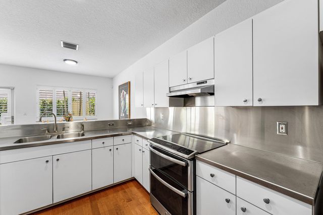 808 SW 7th Avenue, Fort Lauderdale, FL 33315