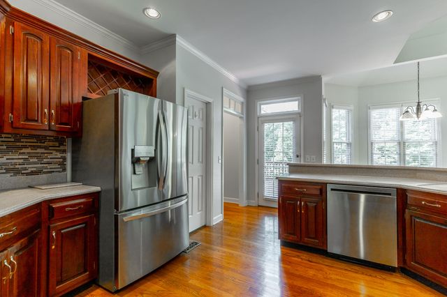 44 S Links Drive, Ringgold, GA 30736