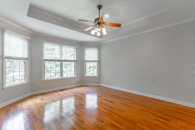 44 S Links Drive, Ringgold, GA 30736