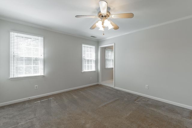 44 S Links Drive, Ringgold, GA 30736
