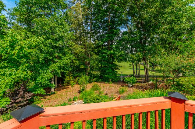 44 S Links Drive, Ringgold, GA 30736