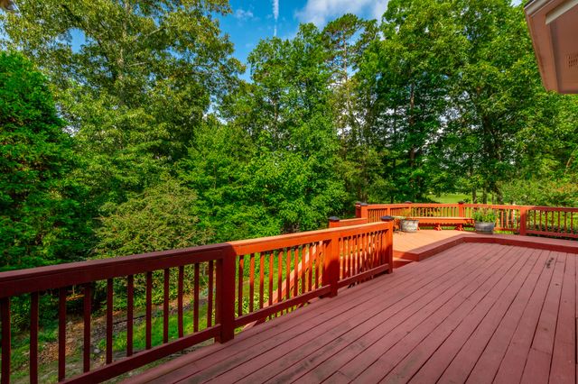 44 S Links Drive, Ringgold, GA 30736