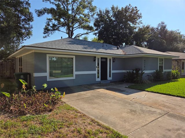 4718 Blanton Boulevard, Houston, TX 77092