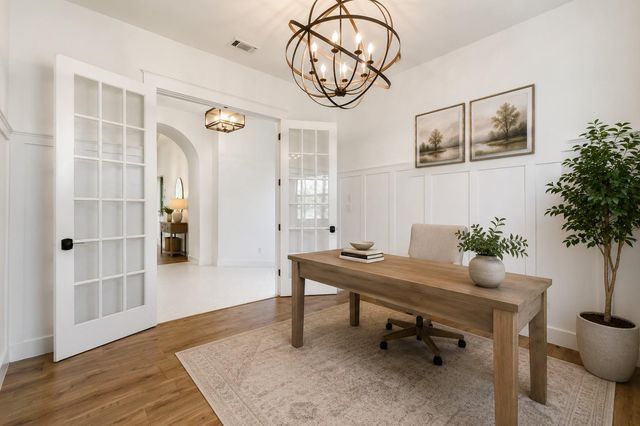 70 Santa Maria ST, Georgetown, TX 78628