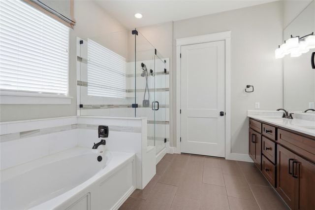70 Santa Maria ST, Georgetown, TX 78628