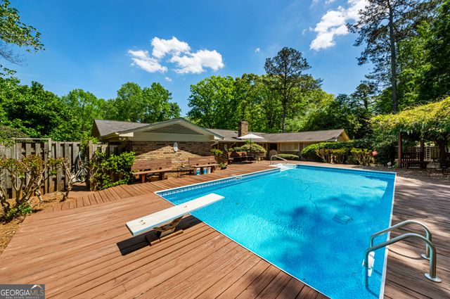 729 Kings Road, Athens, GA 30606