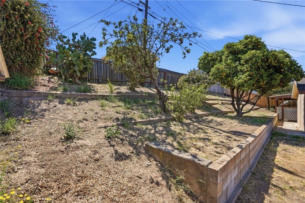 Image 28 of property listing at 1355 Via Del Carmel, Santa Maria, CA 93455