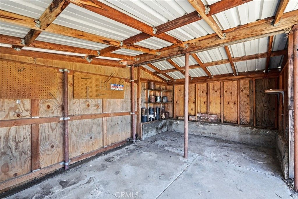 Image 30 of property listing at 1355 Via Del Carmel, Santa Maria, CA 93455