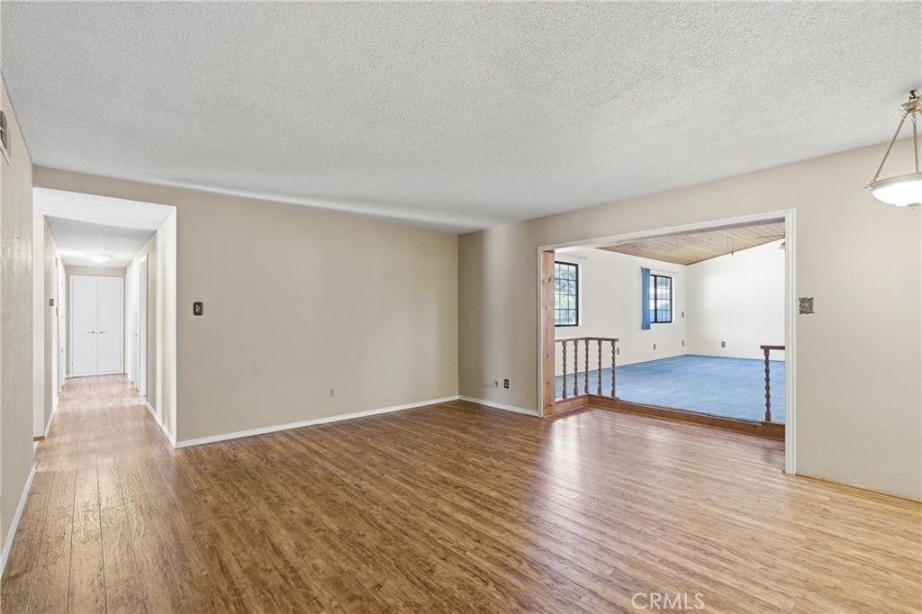 Image 5 of property listing at 1355 Via Del Carmel, Santa Maria, CA 93455