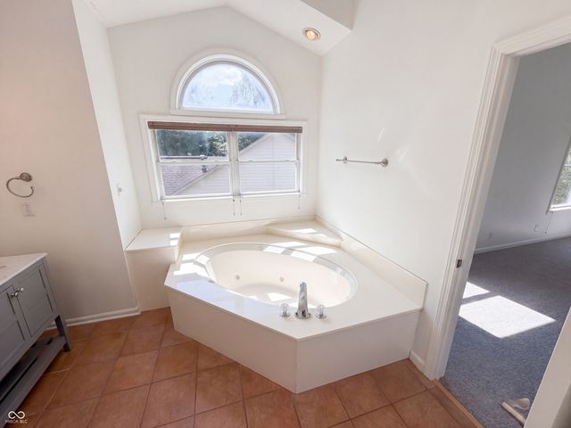 7328 Chestnut Hills Boulevard, Indianapolis, IN 46278