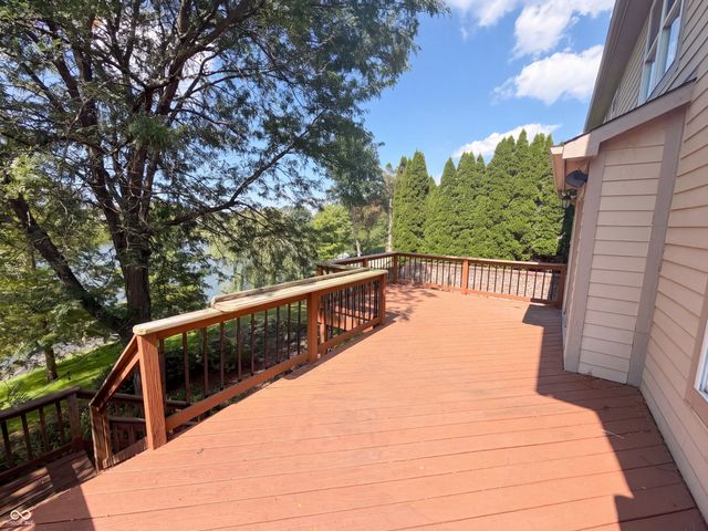 7328 Chestnut Hills Boulevard, Indianapolis, IN 46278