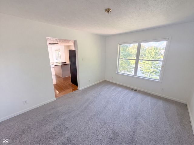 7328 Chestnut Hills Boulevard, Indianapolis, IN 46278