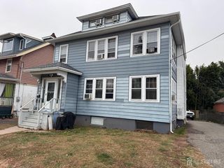 312 N 3rd Avenue, Highland Park, NJ 08904