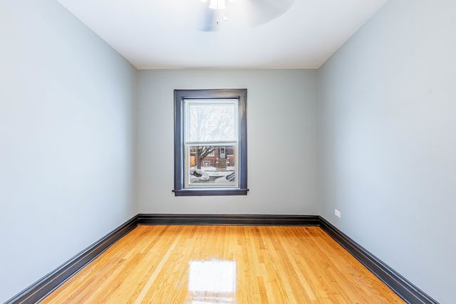 5805 S Whipple Street 1, Chicago, IL 60629