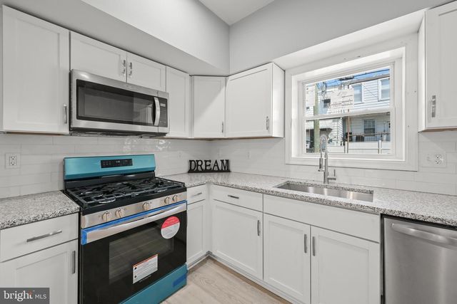 405 S NEWKIRK ST, Baltimore, MD 21224