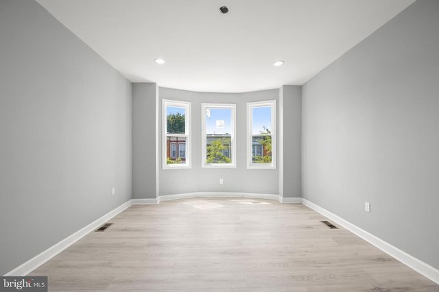 405 S NEWKIRK ST, Baltimore, MD 21224