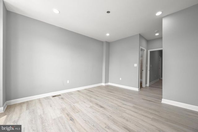 405 S NEWKIRK ST, Baltimore, MD 21224
