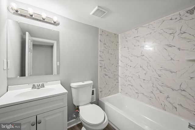 405 S NEWKIRK ST, Baltimore, MD 21224