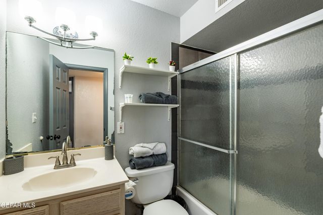 7525 Le Conte Drive, El Paso, TX 79912