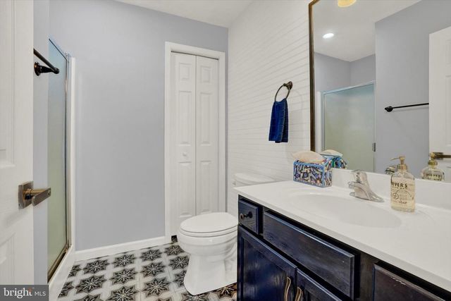 611 BLOSSOM HILL LN, Dallastown, PA 17313