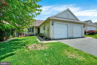 611 BLOSSOM HILL LN, Dallastown, PA 17313
