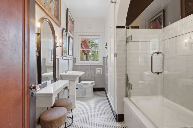 315 CLUB DR, San Antonio, TX 78201