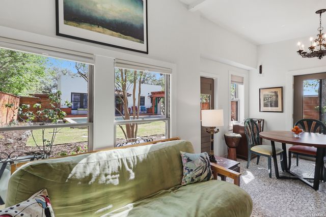 315 CLUB DR, San Antonio, TX 78201