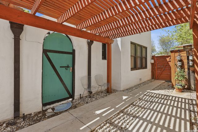 315 CLUB DR, San Antonio, TX 78201