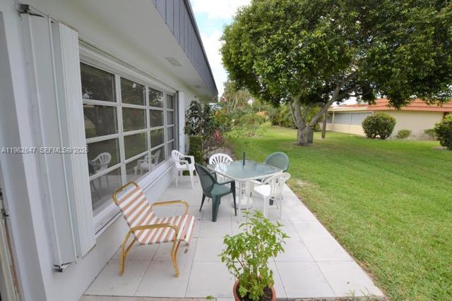 2886 E Fernley Drive 58, West Palm Beach, FL 33415