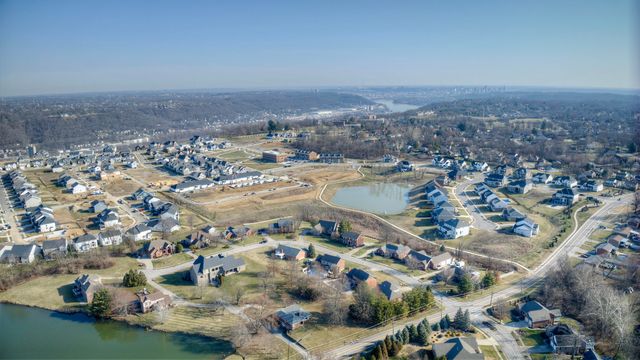 2669 Allegheny Way, Villa Hills, KY 41017