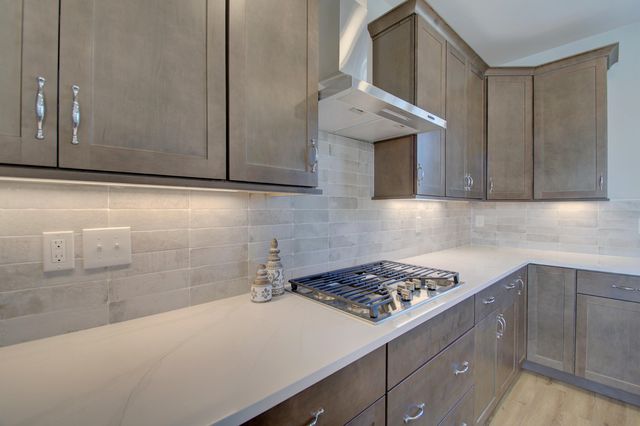 2669 Allegheny Way, Villa Hills, KY 41017