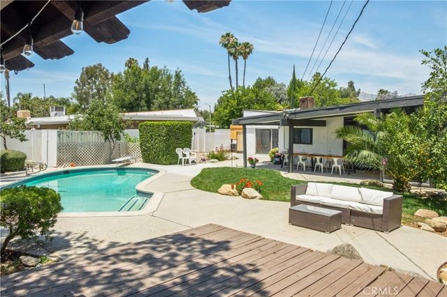 18334 Hiawatha Street, Porter Ranch, CA 91326
