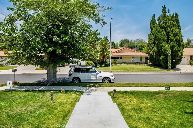 18334 Hiawatha Street, Porter Ranch, CA 91326