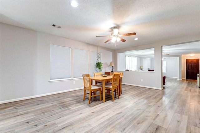 15214 Thistle Rock Lane, Cypress, TX 77429