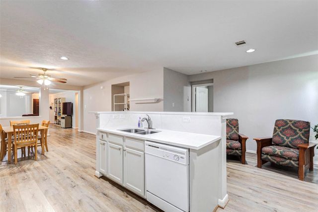 15214 Thistle Rock Lane, Cypress, TX 77429