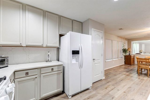 15214 Thistle Rock Lane, Cypress, TX 77429