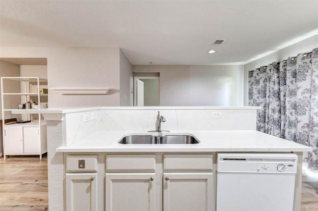 15214 Thistle Rock Lane, Cypress, TX 77429