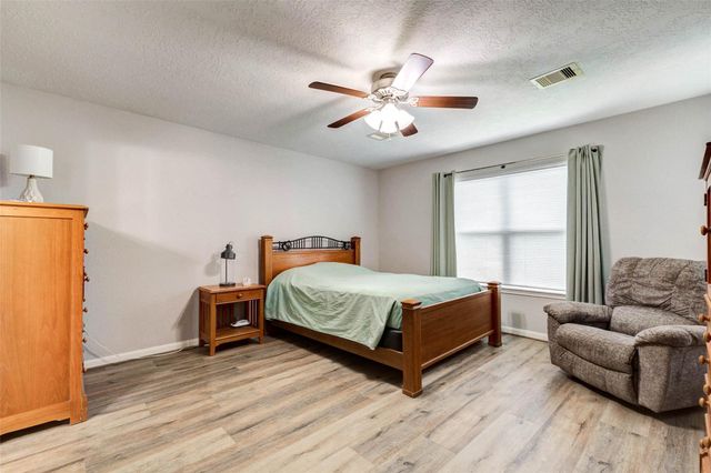 15214 Thistle Rock Lane, Cypress, TX 77429