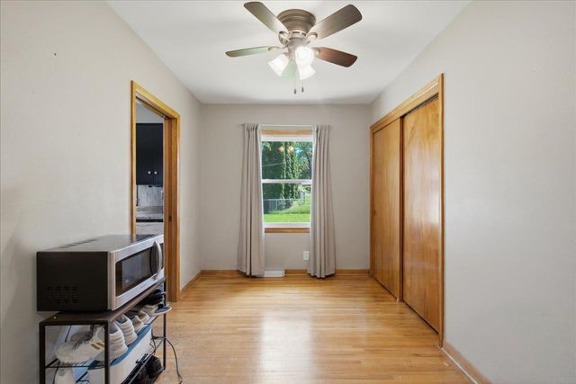 1223 Maxine Avenue, Waterloo, IA 50701