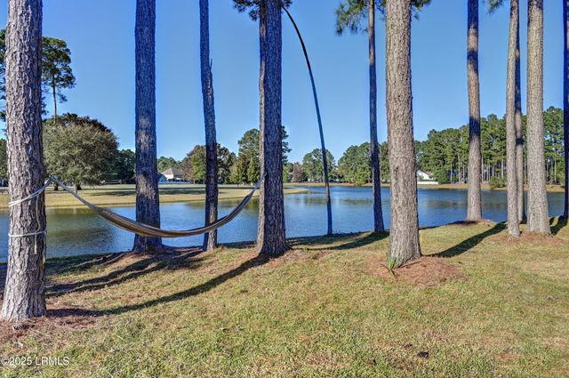 7 Station Loop, Bluffton, SC 29910